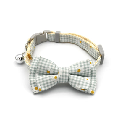 1PC Cute Cat Collar Small Puppy Cat Dog Collars Bow Kitten Collar Bowknot Necklace with Bell for Dog Cat Chihuahua Pet Supplies